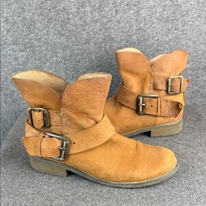 Steve Madden Orly Leather Buckle Ankle Boots 6.5 M Cognac